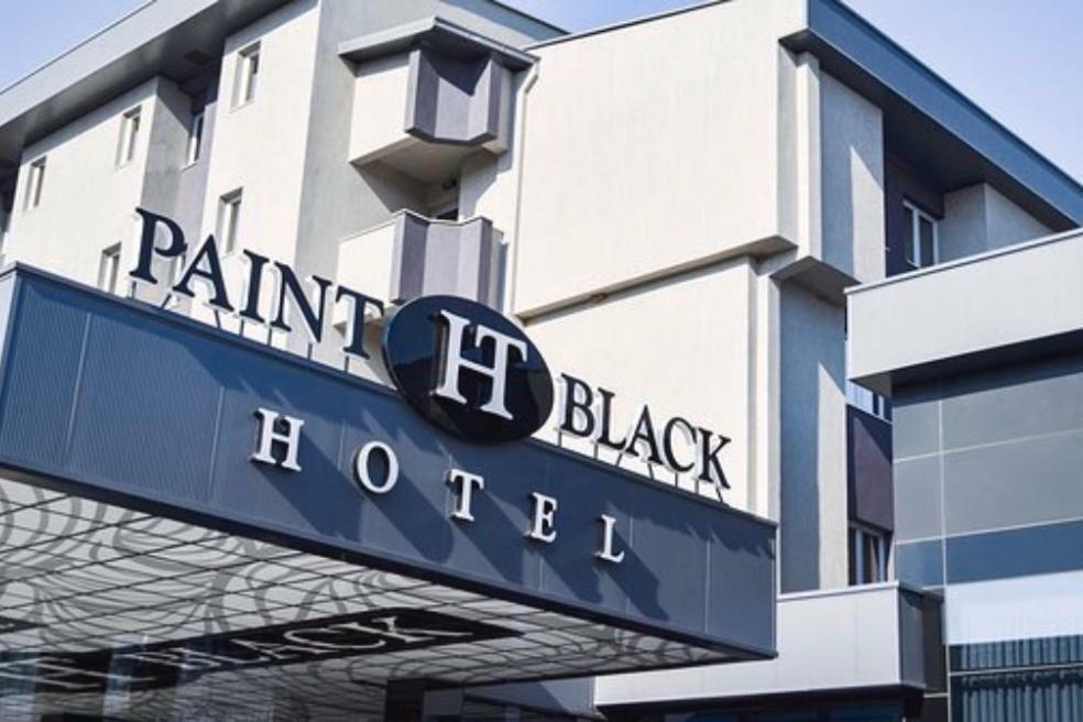 Paint It Black Hotel & Spa เกฟเกลียา ภายนอก รูปภาพ